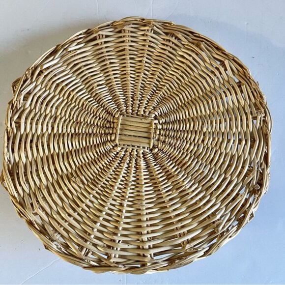 Round Woven Natural Rattan Basket with Handle - Rustic Farmhouse Style - Picture 8 of 10